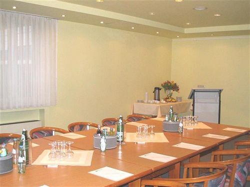 Biohotel Am Lunik Park Hohen Neuendorf Einrichtungen foto